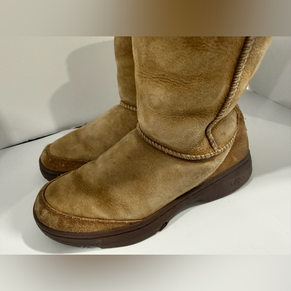 Ugg chestnut Boot - image 3
